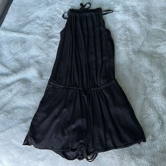 Romper   - Picture 1 of 5
